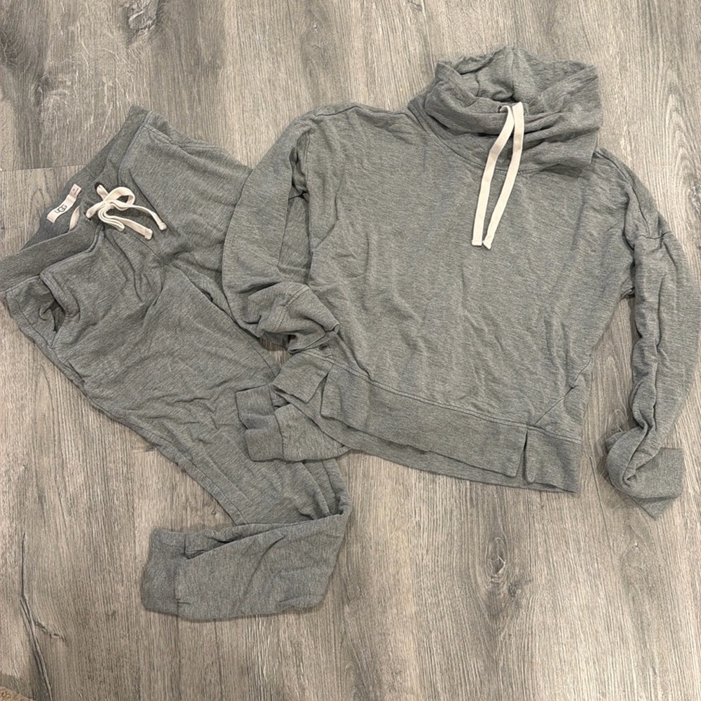 Ugg Loungewear set